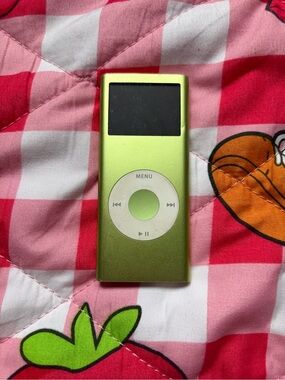 Green Ipod